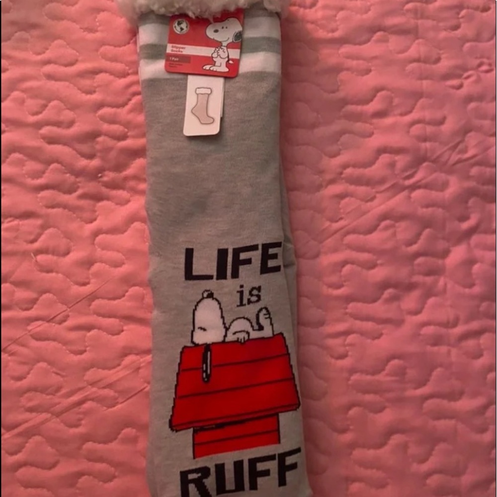 Sherpa snoopy socks
